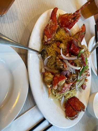 Comentarii opinii despre Lucky Joy Restaurant(Best Price on Website!)