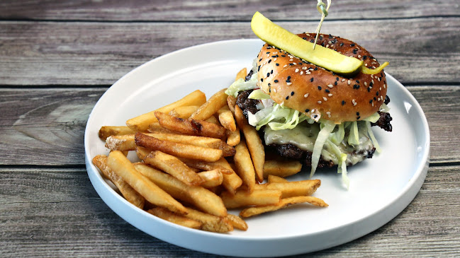 ROMEOs Kitchen + Spirits - Kamloops