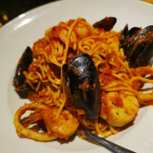 Opinii despre Marlowe Restaurant & Bar în Richmond Hill - Hospitality and gastronomy