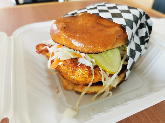 Christo's Pizza & Burgers - Sarnia