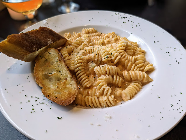 Bellissimo Bistro - Hospitality and gastronomy