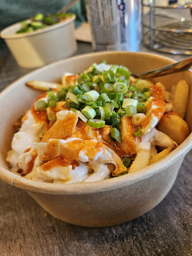 myFries Poutinerie - Hospitality and gastronomy