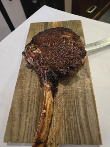 Opinii despre Mastro Roberto Trattoria în Woodbridge - Hospitality and gastronomy