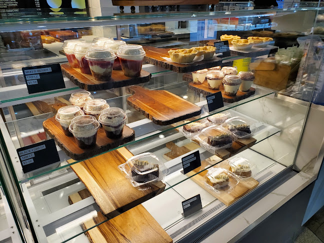 Opinii despre Ayco în Edmonton - Hospitality and gastronomy