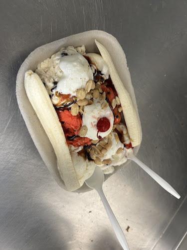 Opinii despre The Ice Cream Shoppe în Bracebridge - Hospitality and gastronomy