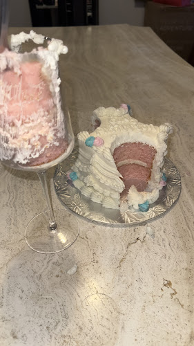 Opinii despre Cakes By Design în Barrie - Hospitality and gastronomy