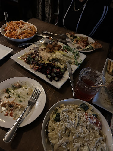 271 Provencher Blvd, Winnipeg, MB R2H 0G6