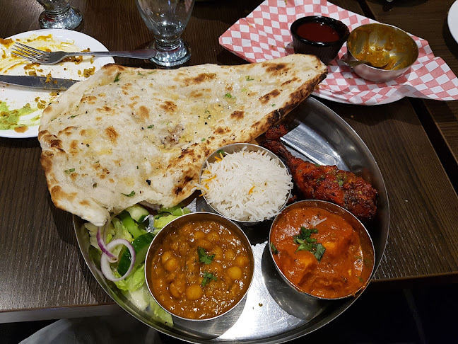 Comentarii opinii despre Bombay Grill Restaurant