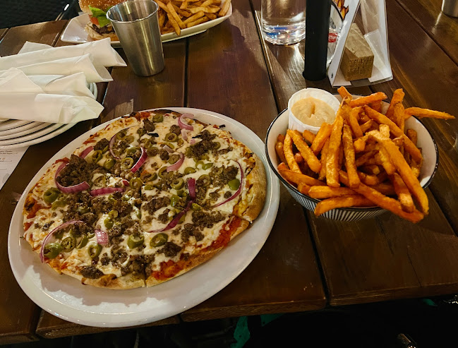 Opinii despre Frank & Steins în Guelph - Hospitality and gastronomy