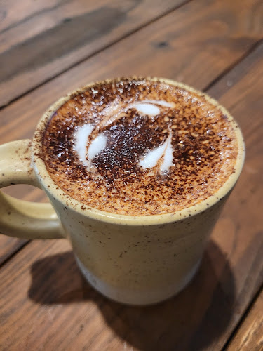 64 Niagara St, Welland, ON L3C 1E3