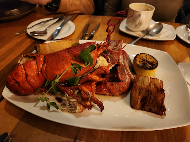 Opinii despre Tide and Vine Oyster House în Niagara Falls - Hospitality and gastronomy