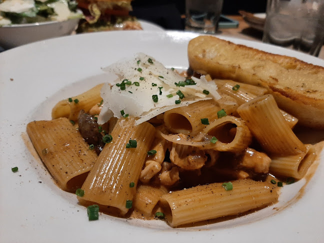 300 Borough Dr, Scarborough, ON M1P 4P5