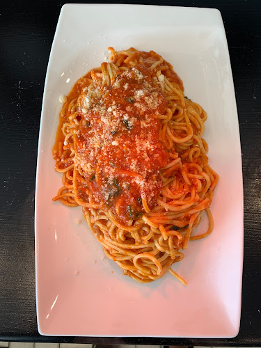 Frank’s Place - Hospitality and gastronomy