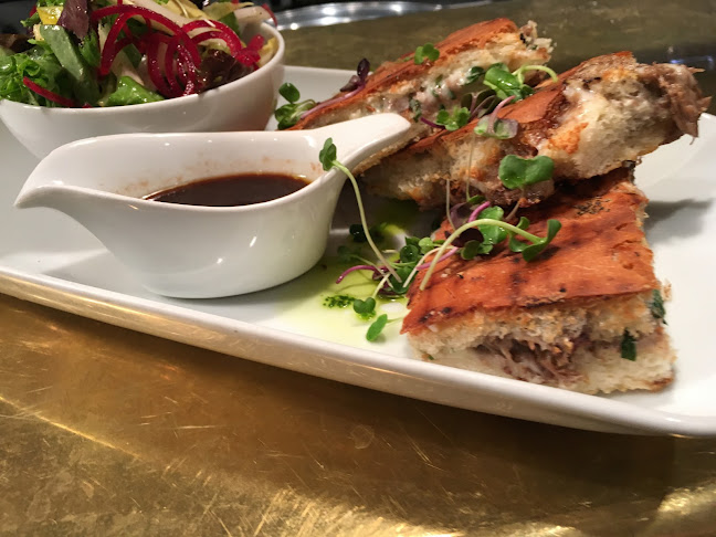 1077 56 St, Delta, BC V4L 2A2