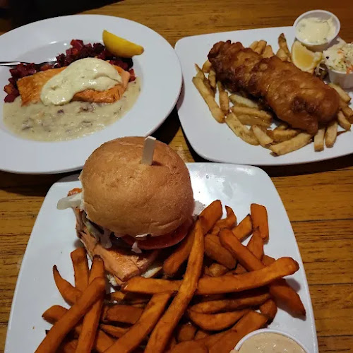 Opinii despre Troll's Restaurant în West Vancouver - Hospitality and gastronomy