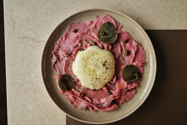 134 Avenue Rd, Toronto, ON M5R 2H6