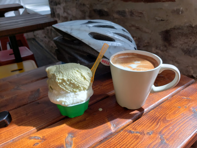 Piccolo Grande Artisan Gelateria - Hospitality and gastronomy