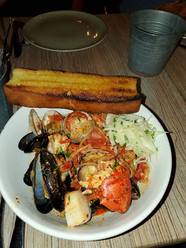 Tide and Vine Oyster House - Hospitality and gastronomy