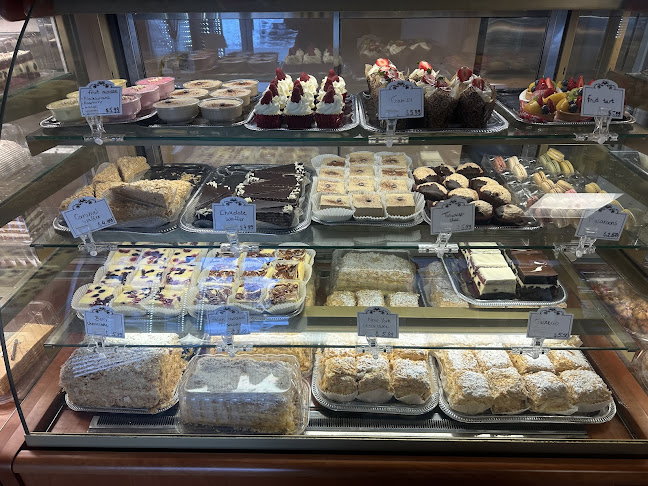 Alice Bakery - Hospitality and gastronomy