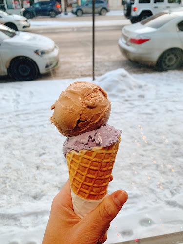 Yelo'd Ice Cream & Bake Shoppe - Hospitality and gastronomy