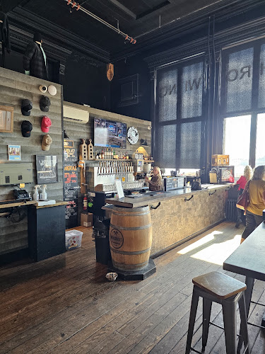 Woodchucks Axe Throwing - Hospitality and gastronomy