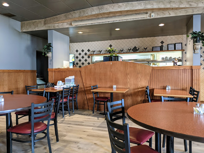 Opinii despre Capital Pizza and steak house în St. Albert - Hospitality and gastronomy