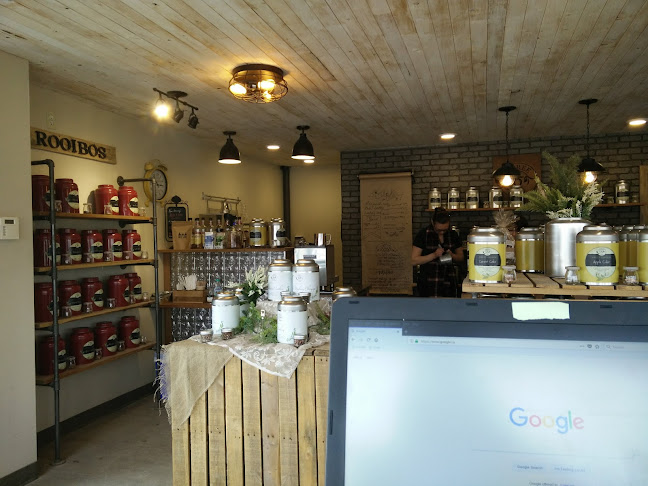 Comentarii opinii despre Three & Tea Drink Emporium