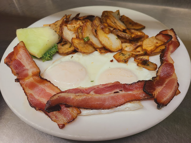 Cheesetoast Family Restaurant - Saskatoon