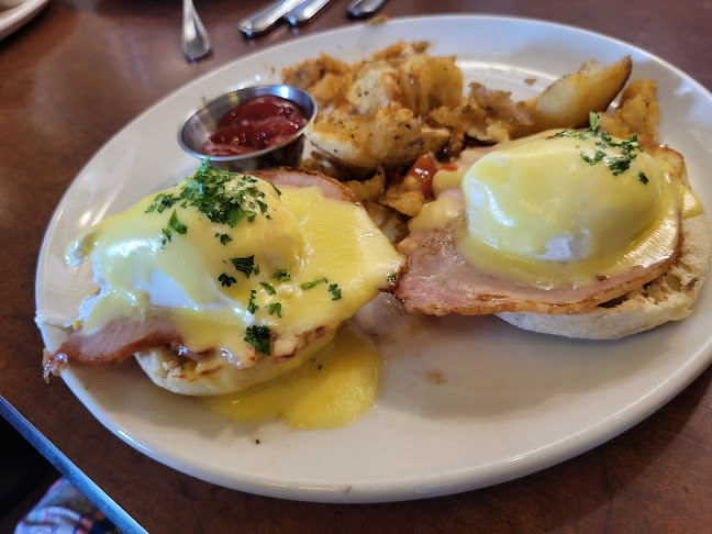 White Spot Penticton - Hospitality and gastronomy