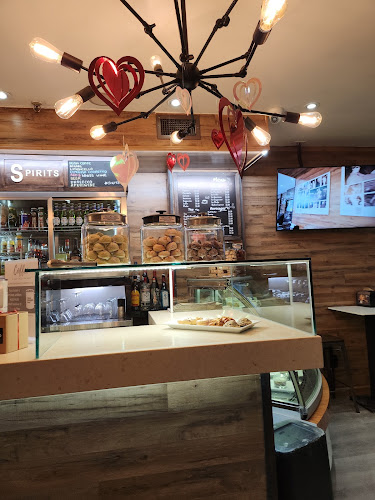 29 Bellair St, Toronto, ON M5R 1B8