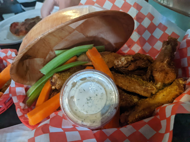 Opinii despre Bugsy's în St. Catharines - Hospitality and gastronomy