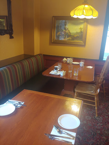 Opinii despre College cafe în New Westminster - Hospitality and gastronomy