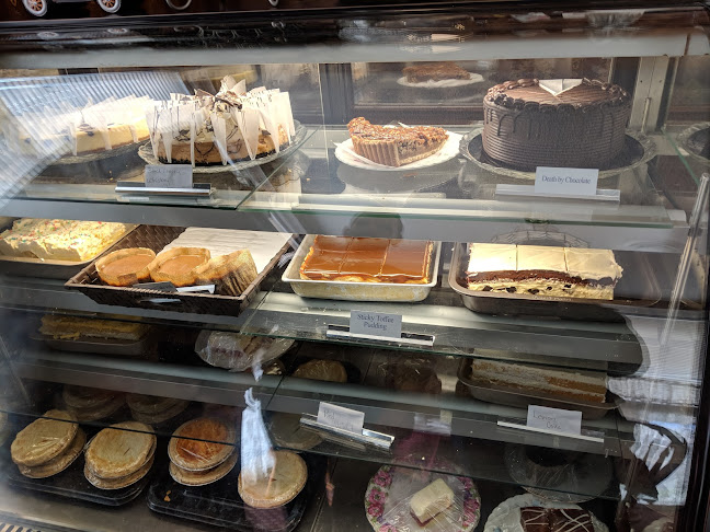 Queen Charlotte Tea Room - Niagara Falls