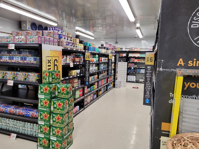 1599 Cliffe Ave, Courtenay, BC V9N 2K6