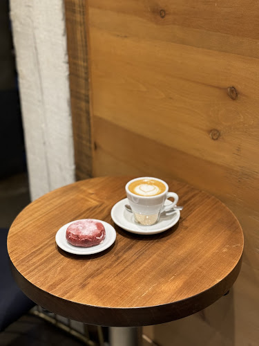 10 Water St, Vancouver, BC V6B 1A4