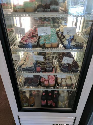 2636 Montrose Ave #101, Abbotsford, BC V2S 3T6