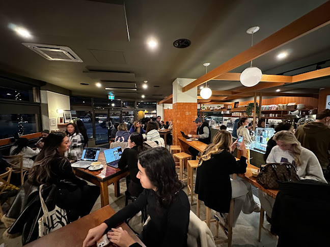 Comentarii opinii despre Crema Cafe Bar