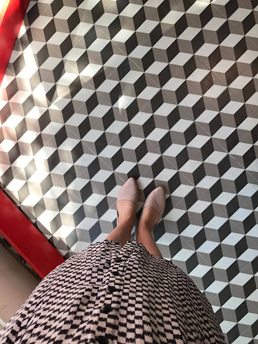 1158 Queen St W, Toronto, ON M6J 1J5