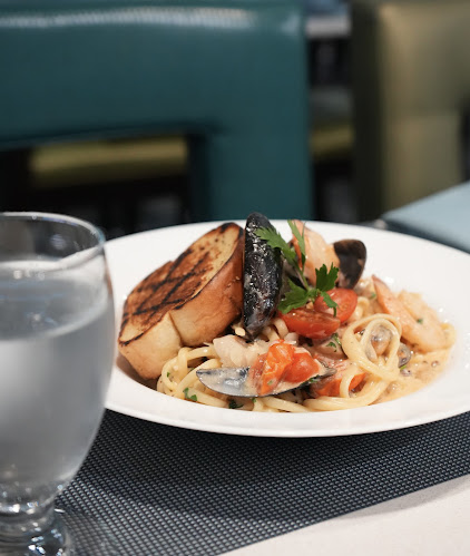 105 King St E, Kitchener, ON N2G 2K8