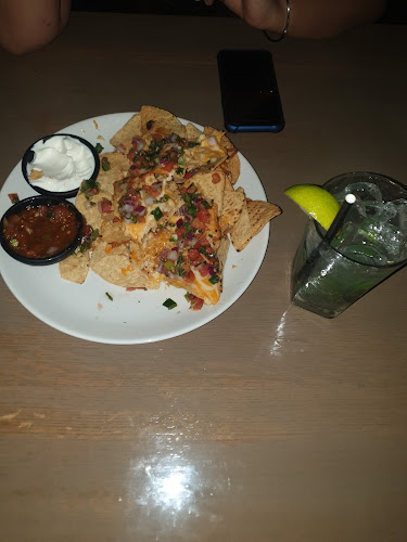 Opinii despre Moxies Toronto Downtown Restaurant în Toronto - Hospitality and gastronomy