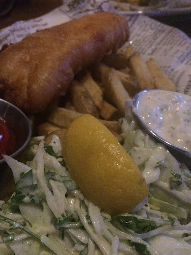 Comentarii opinii despre Browns Socialhouse Camrose