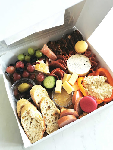 341 King St E, Kitchener, ON N2G 2L2