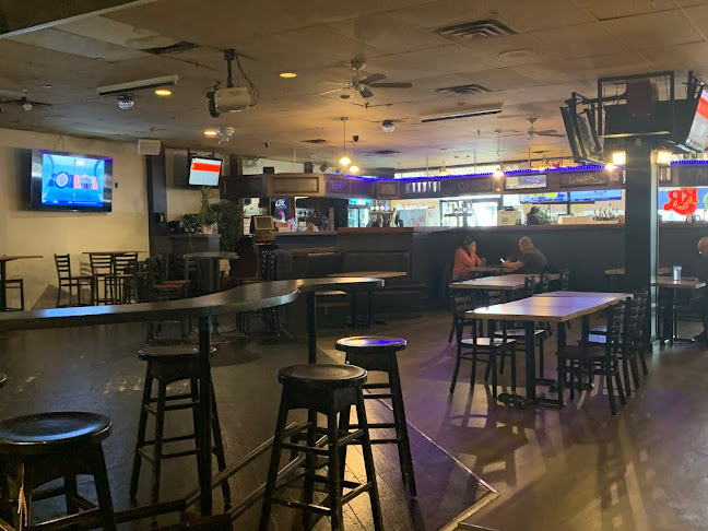 Roxbury Pub & Grill - London