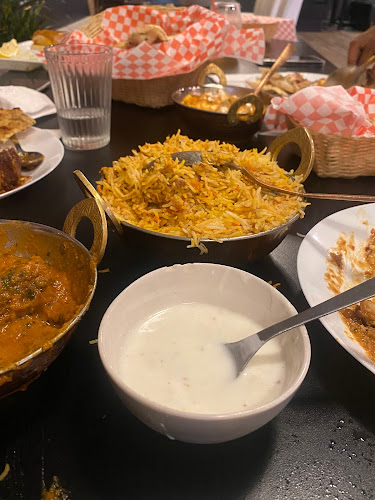 Royal Spice Indian & Hakka Chinese Restaurant - Hospitality and gastronomy