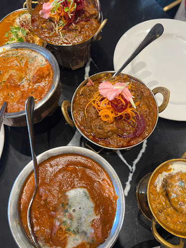 Opinii despre Mirch Masala Authentic Indian Restaurant în Brampton - Hospitality and gastronomy