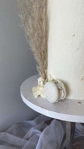 Comentarii opinii despre Vanilla & HoneyBee Custom Cakes Appointment Only*