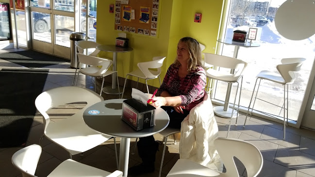 Menchie's Frozen Yogurt Airdrie - Airdrie