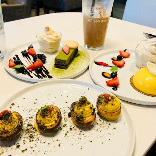 Cafe Bon Bon - Hospitality and gastronomy