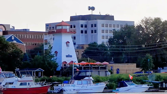 Opinii despre Lighthouse By 540 în Fredericton - Hospitality and gastronomy