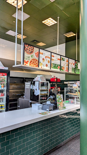 Pizza Nova - Hospitality and gastronomy